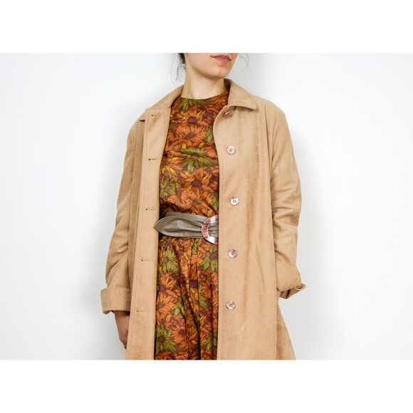 1970s Camel Trench Coat Size Medium 70s Minimalist Jacket Tan Wrap Trench Coat - Picture 5 of 10